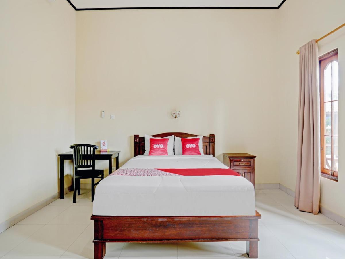 Oyo 90458 Pucuk Bali Guest House Canggu Exterior foto