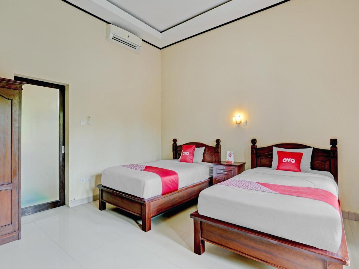 Oyo 90458 Pucuk Bali Guest House Canggu Exterior foto